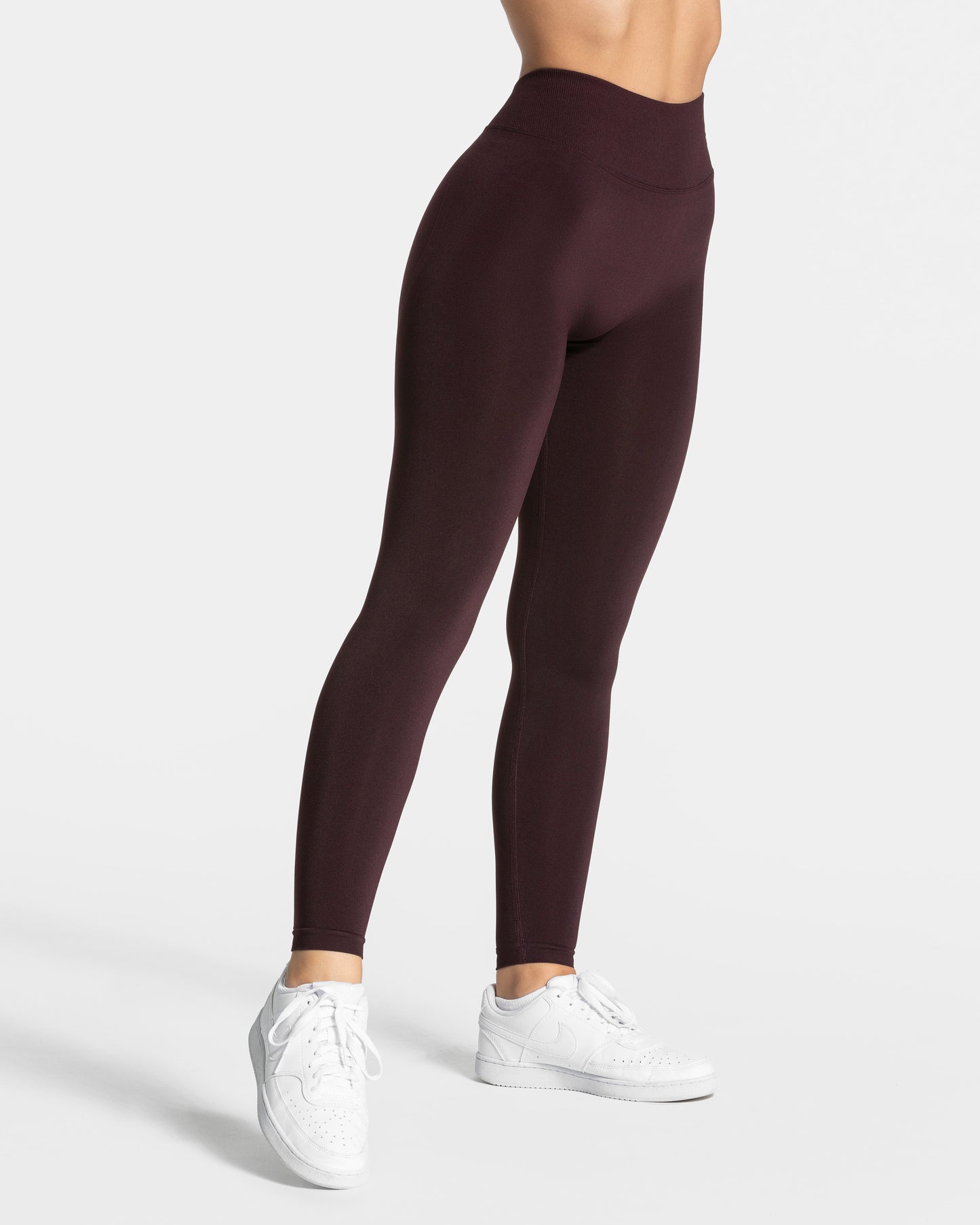 Legging dos en V Covert scrunch Essence « Merlot »