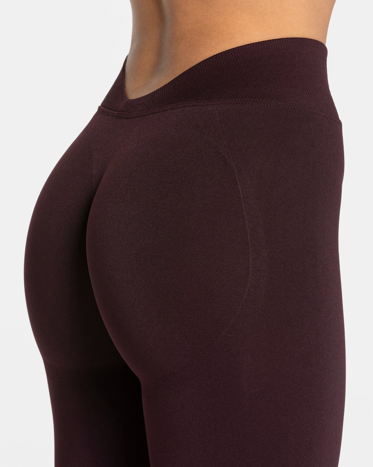 Legging dos en V Covert scrunch Essence « Merlot »