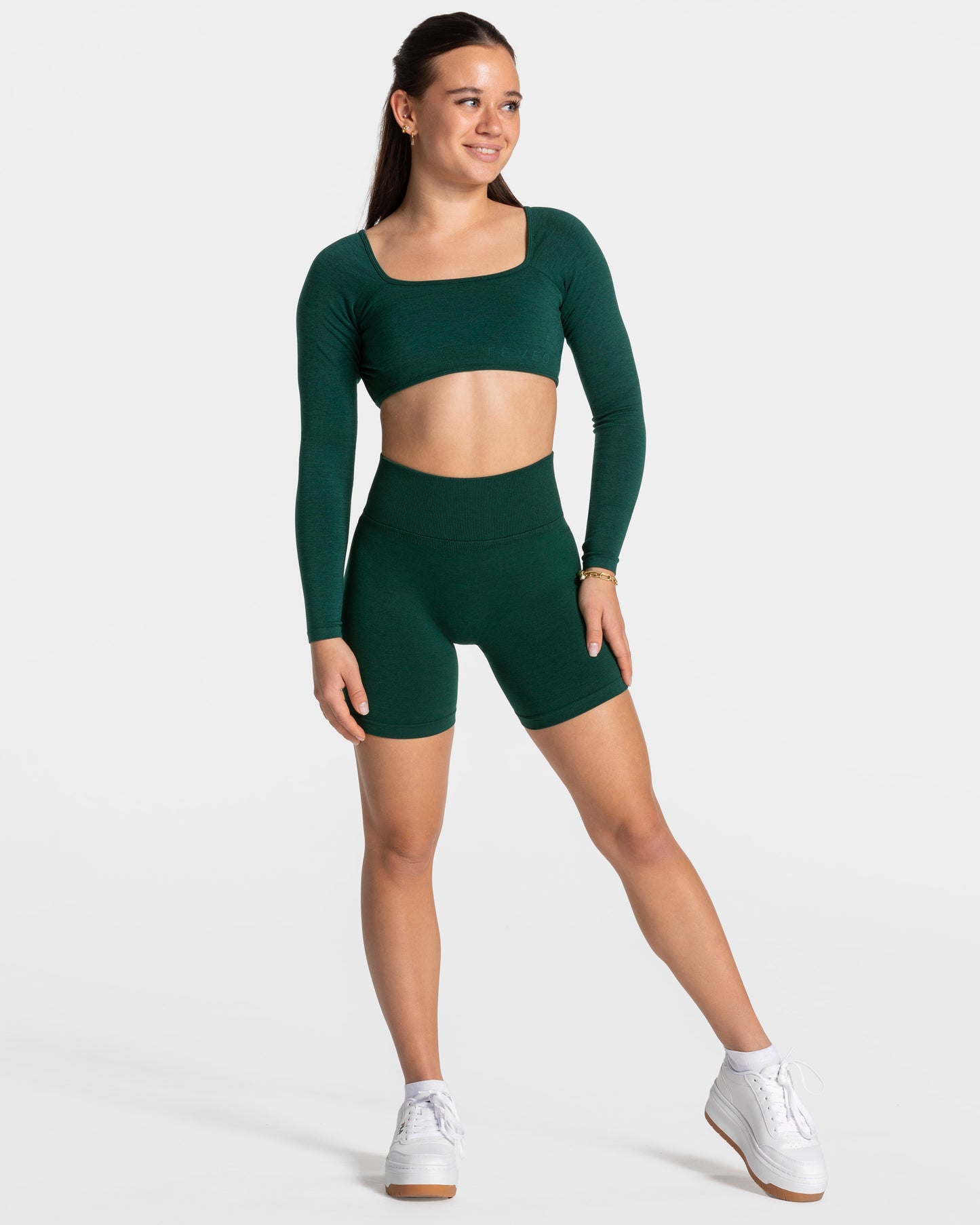 Short Femme Sculpt scrunch « vert foncé »