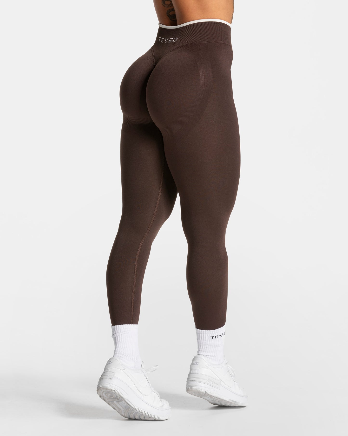 Ignite Sculpt Scrunch Leggings "Espresso"