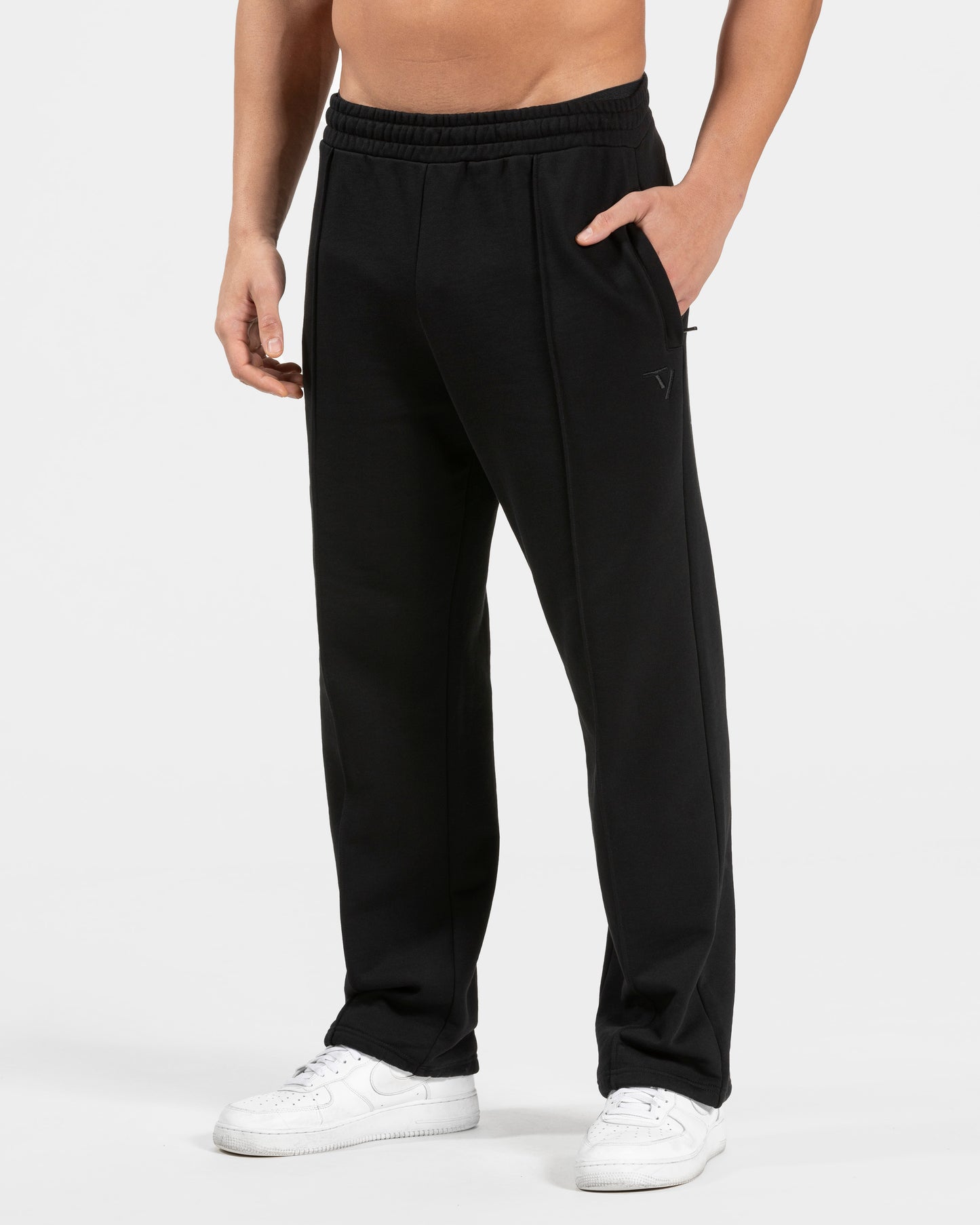 Ignite Straight Leg Jogger "Schwarz"