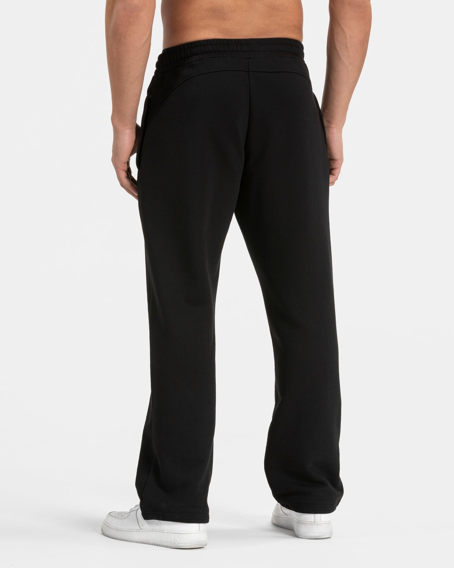 Ignite Straight Leg Jogger "Schwarz"