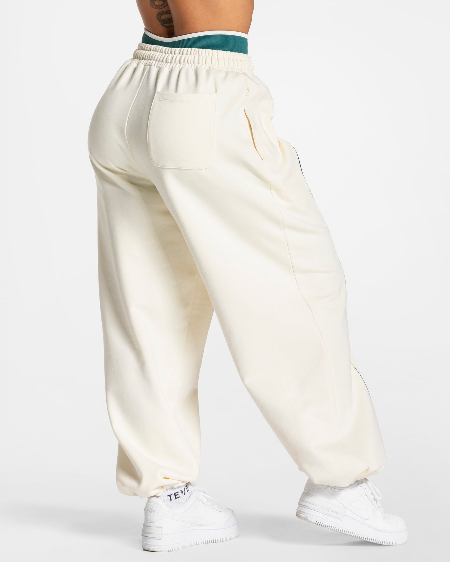 Ignite Wide Leg Jogger "Off White"