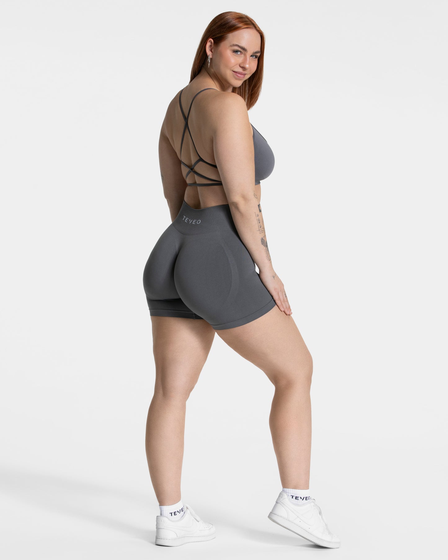 Short Pure Covert Scrunch « graphite »