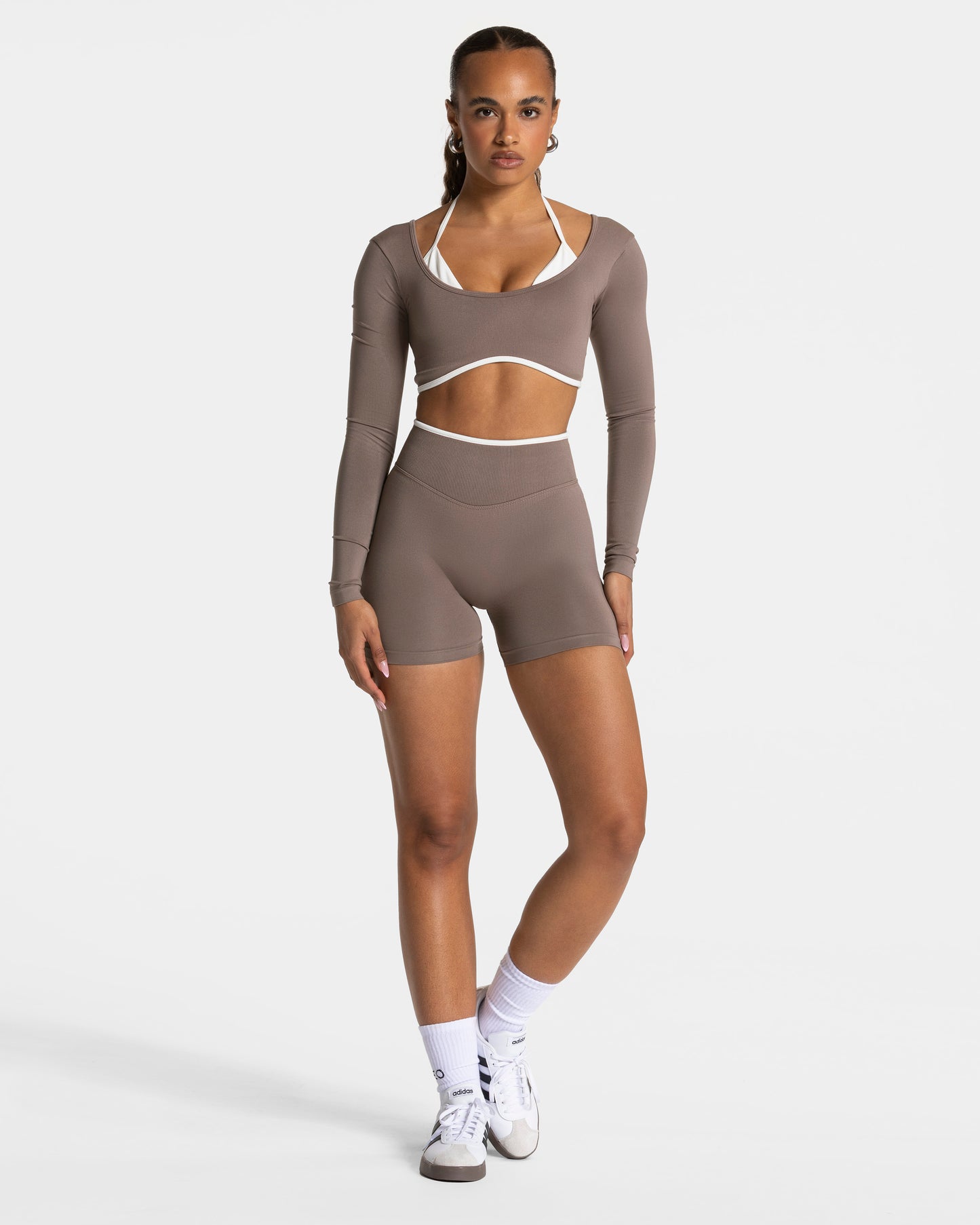 Ignite Sculpt Scrunch Short "Mokka"