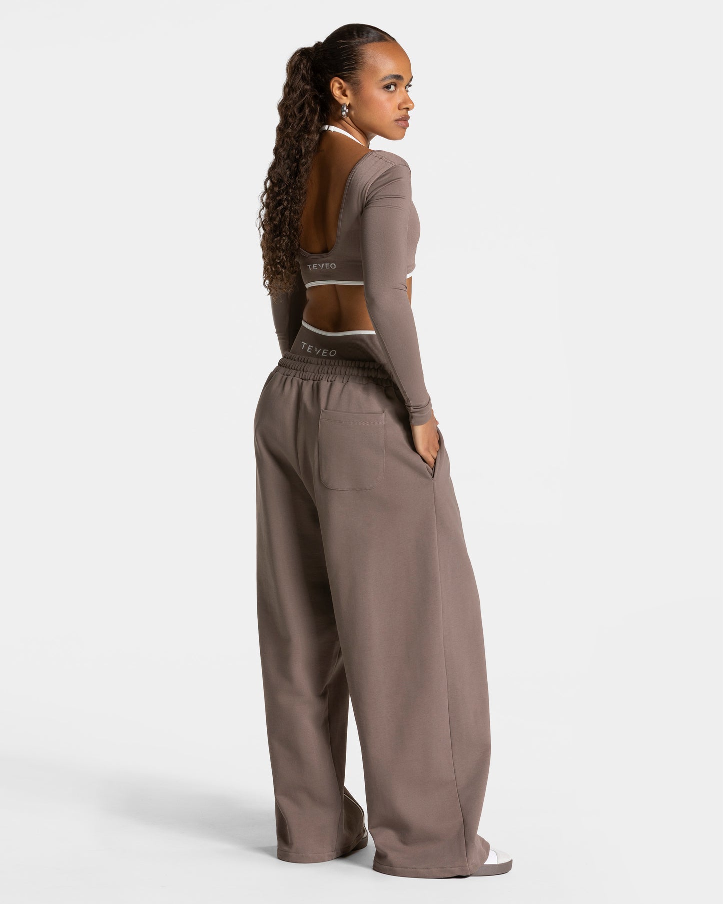 Ignite Wide Leg Jogger "Mokka"