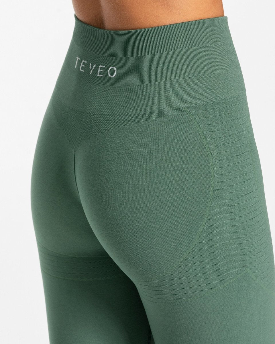 True Seamless Leggings "Dunkelgrün" - TEVEO